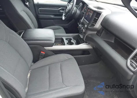 2023 Ram 1500 Big Horn 4X4 5'7 Box из США, поврежденный, VIN 1C6RRFFG3PN567280